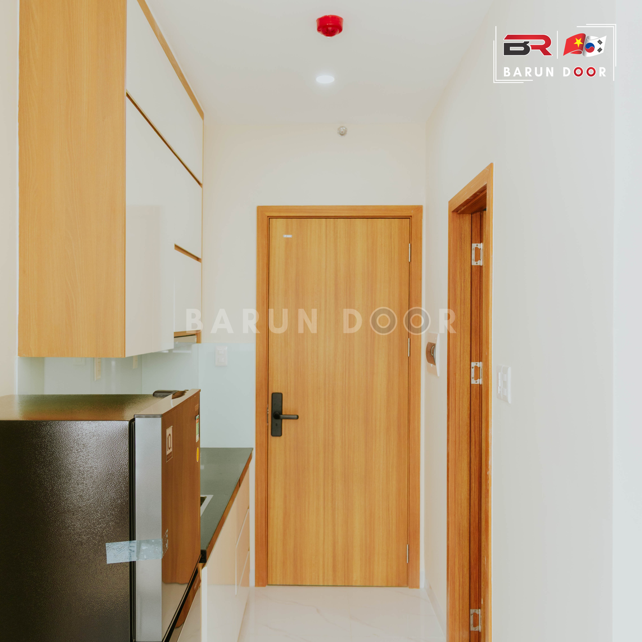 cửa nhựa abs h&agrave;n quốc trong c&ocirc;ng tr&igrave;nh ho&agrave;n thiện