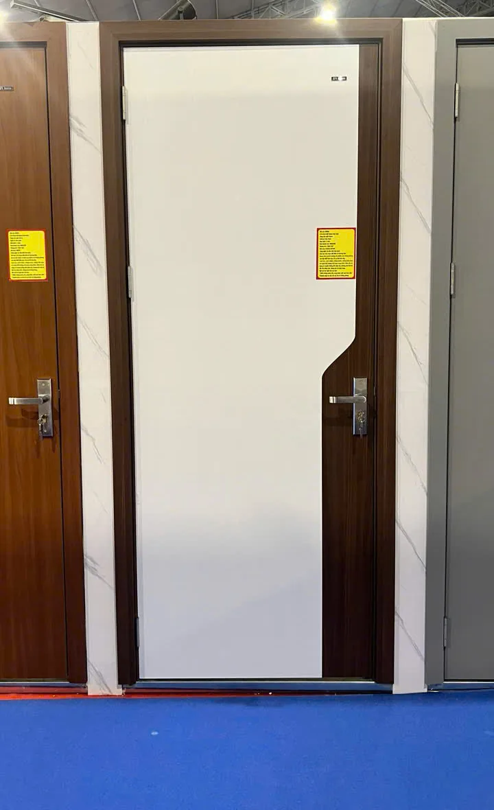 Cửa phối màu là gì? Tự chọn 2 màu theo sở thích với cửa phối màu Barun Door