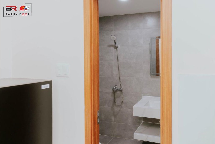 cửa nhựa abs hàn quốc làm cửa nhà vệ sinh, cửa phòng tắm
