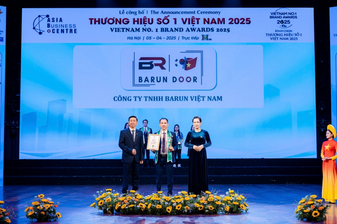 cửa giả gỗ abs hàn quốc barun door là đơn vị tiện phong chính hãng